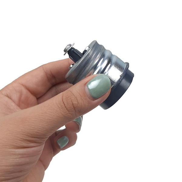 تبدیل سرپیچ E40 به E27 مدل فلزی سقفی 